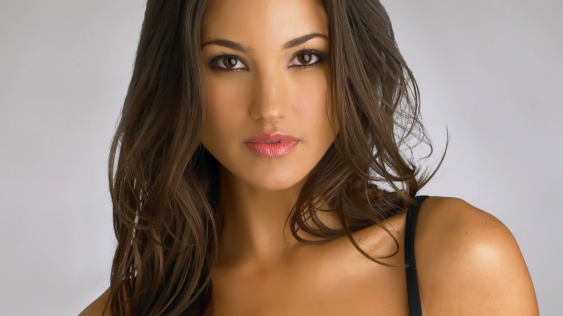 Secret of looking great in all your photographs