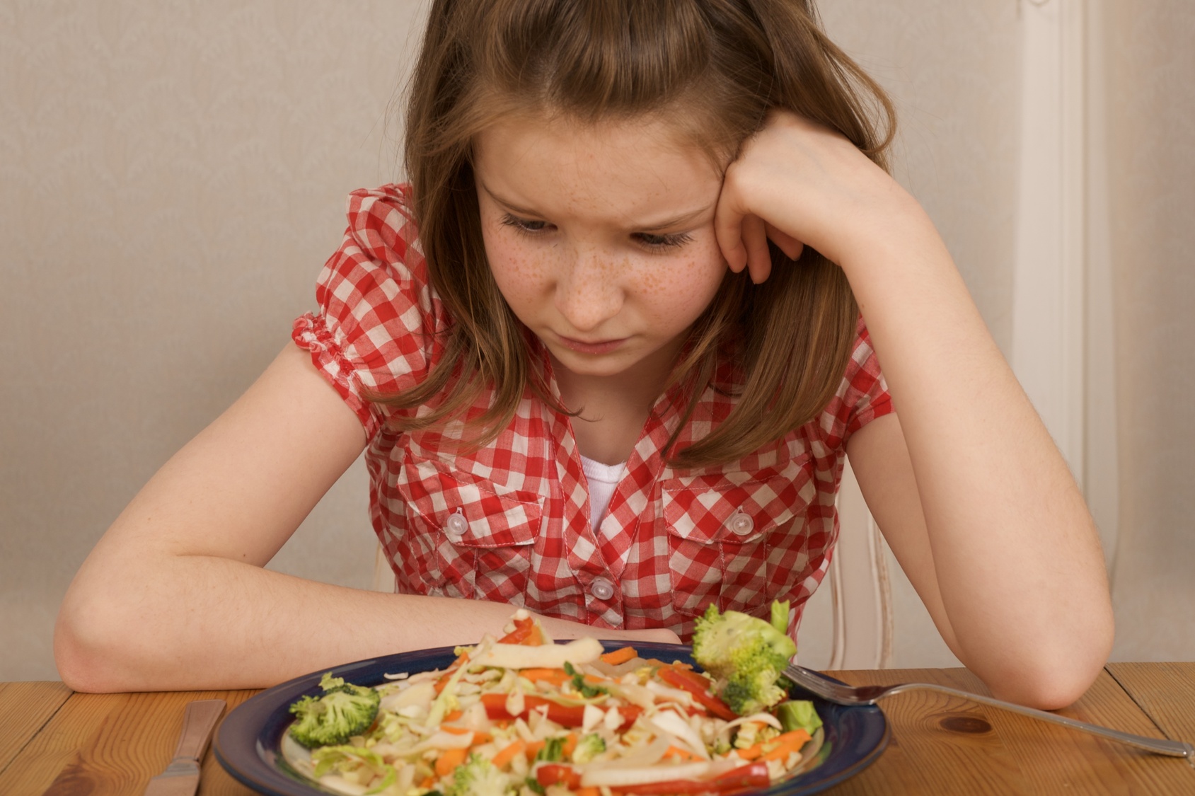 Find out if your daughter is suffering from eating disorders!