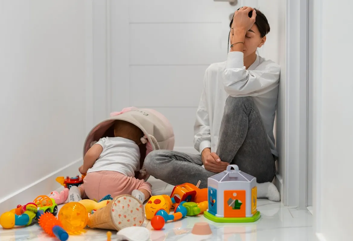 Is Being Messy a Sign of Intelligence — What Science Says