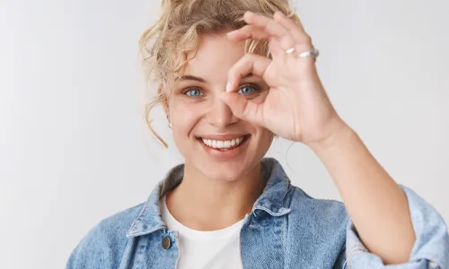 Who Can Wear Colored Contact Lenses