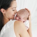 The scent of a newborn baby has a positive impact on the mother