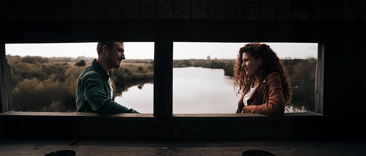 Signs That a Guy Likes You: 5 Small Clues That Say It All