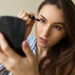 Tricks to Apply Mascara Like a Pro