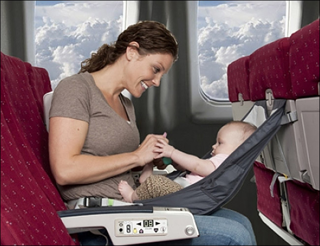 9 Tips to travel by air with your baby