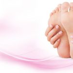 5 Home remedies to get rid of cracked heels