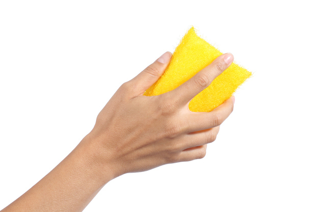 5 Clever uses of the Kitchen Sponge