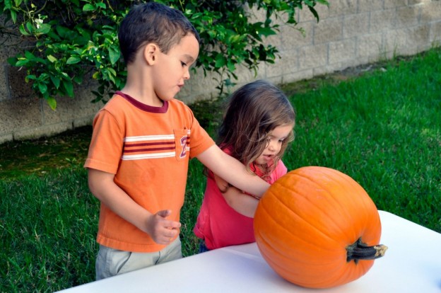 10 Pumpkin decorating ideas for toddlers