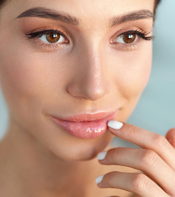 Coconut oil for moisturizing 