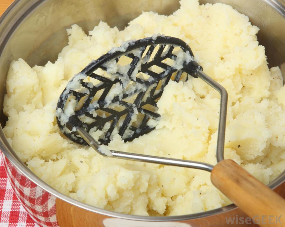 smash the boiled potatoes