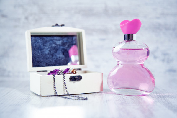 Old Perfumes