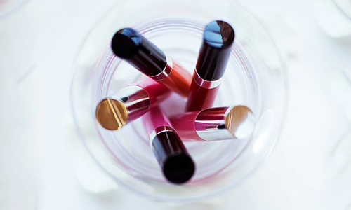 Choose-Transfer-Proof-Lipstick-Image