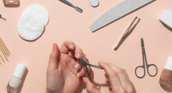 How to Stop Nails Curling and Way to Prevent it