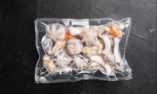 Mushrooms-stored-in-a-plastic-bag