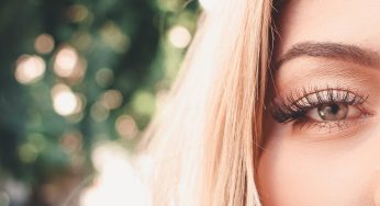 25 Magnetic Eyelashes: Benefits, How to Use, & Price