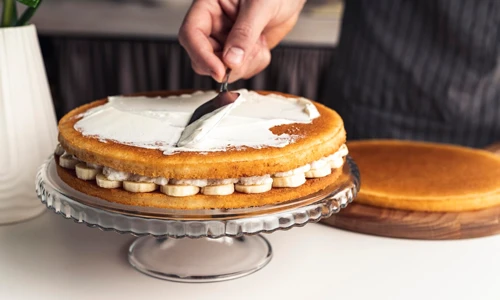 Can You Ice a Cake When It Is Frozen