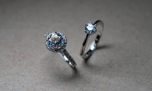  Difference Between Solitaire and Diamond Rings